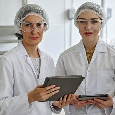 two female lab workers
